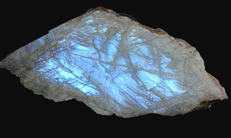 đá moonstone phong thủy